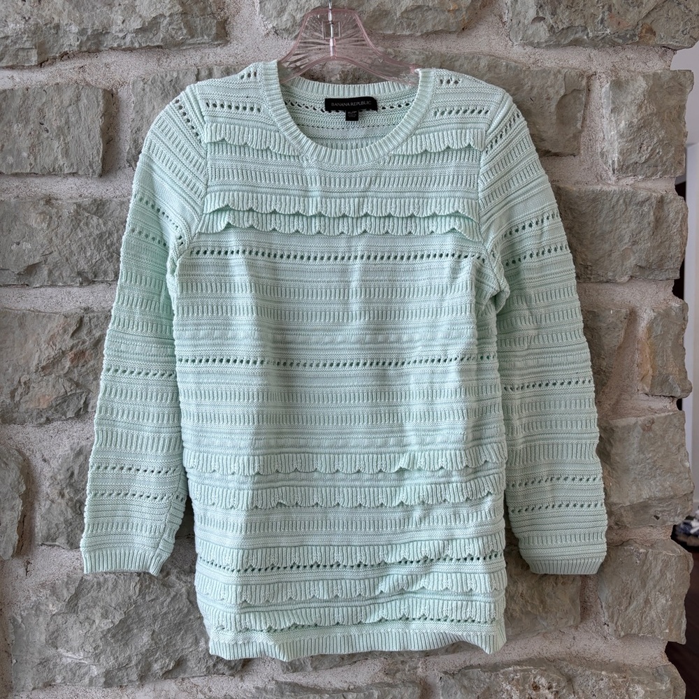 Banana Republic Mint Green Scallop Crochet Sweater
